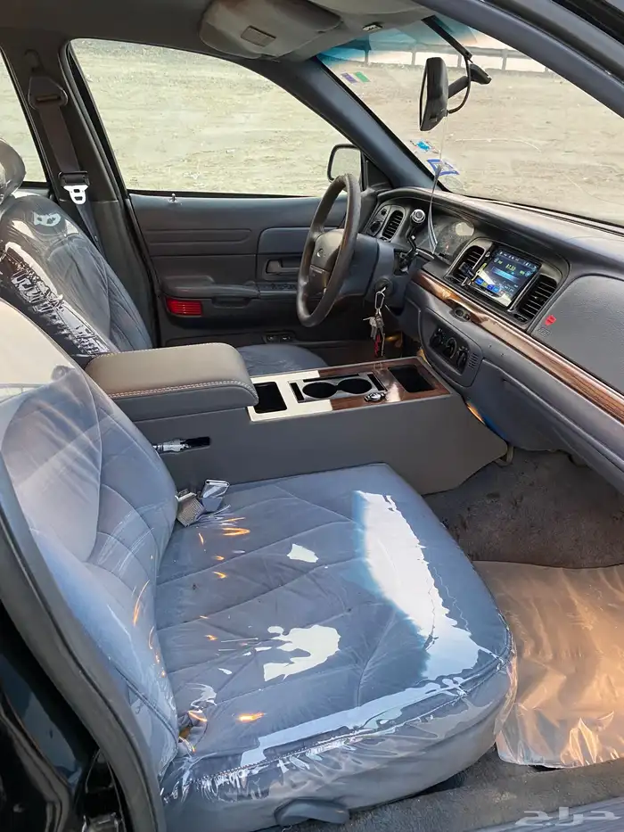 فورد فكتوريا 15