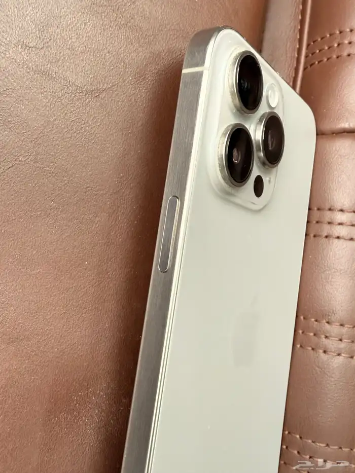 ايفون 15 بروماكس 256 قيقا تيتانيوم طبيعي 6