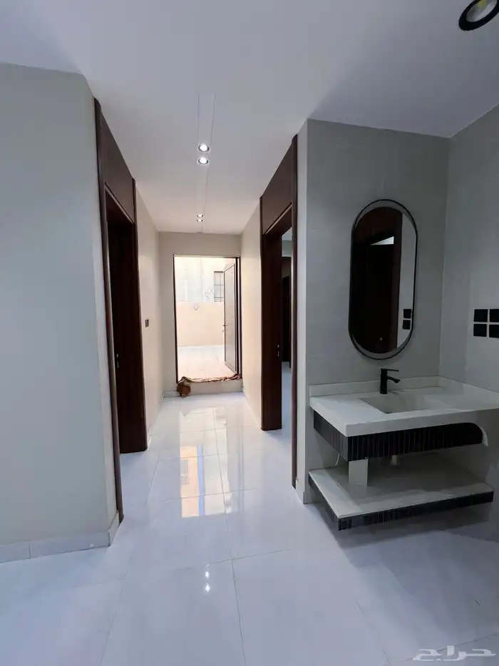 ادوار ارضيه وارواف علويه بالمحالة ابها قرب استاد المحالة 57