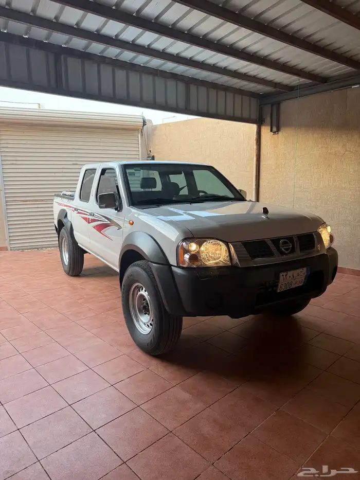 نيسان ددسن دبل مخزن 1