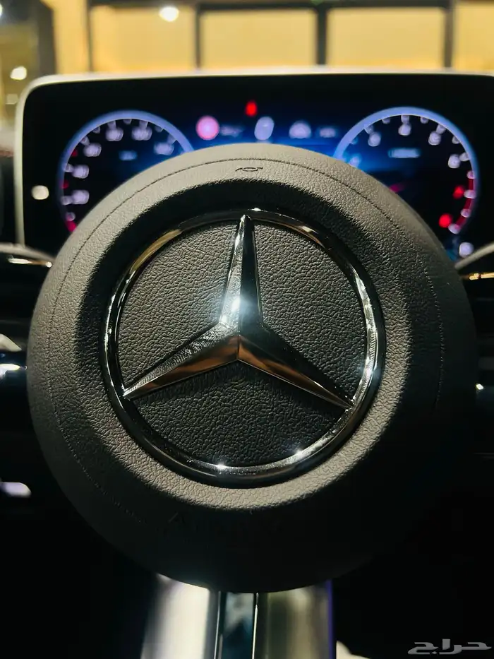 مرسيدس C200 موديل 2025 (اصفار) 50