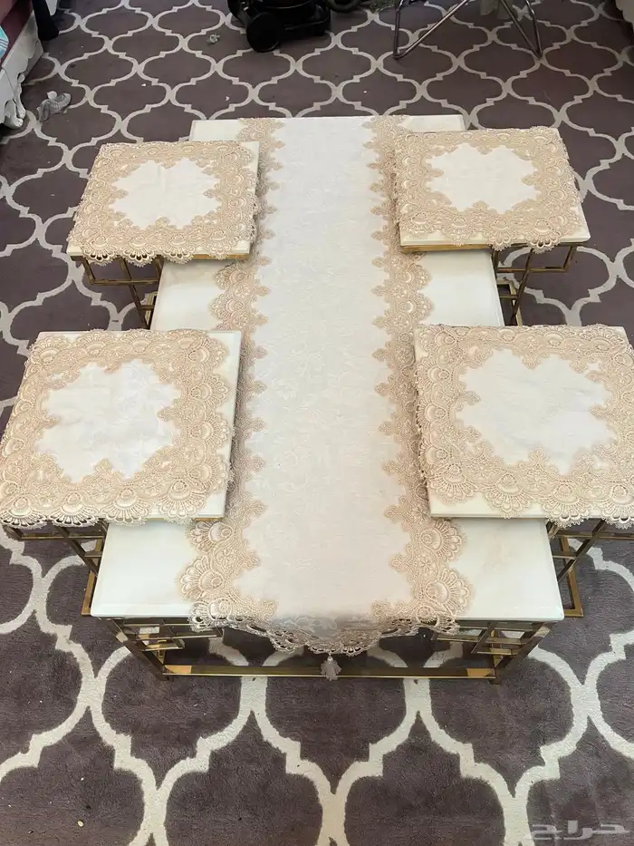 طاولات غرفة ضيوف 9