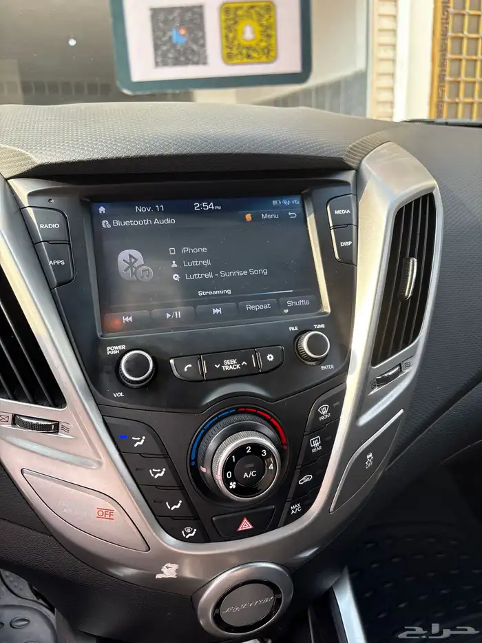 هيونداي فوليستر 19