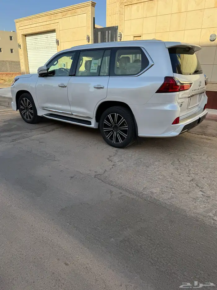 جيب لكزس 2018 مخزن 25