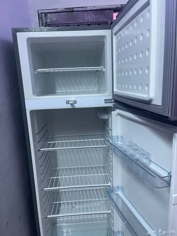 ثلاجة 9 قدم مستخدم شهرين 2