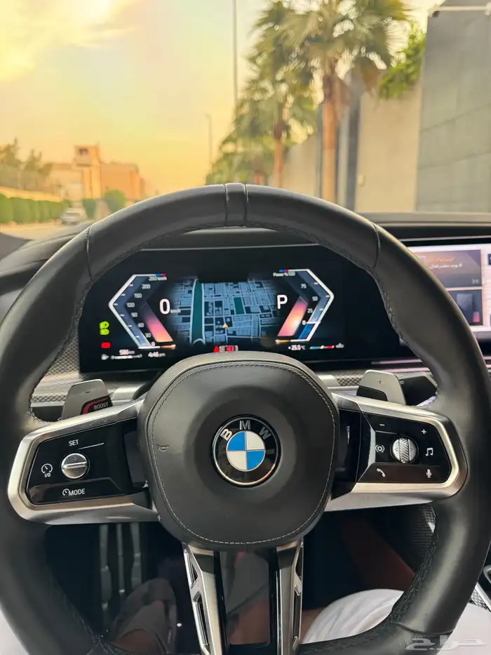 بي ام دبليو الفئة السابعة 735i - 2023 25