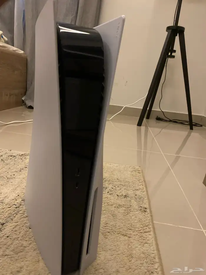 سوني 5 البيع مستعجل مرا 1