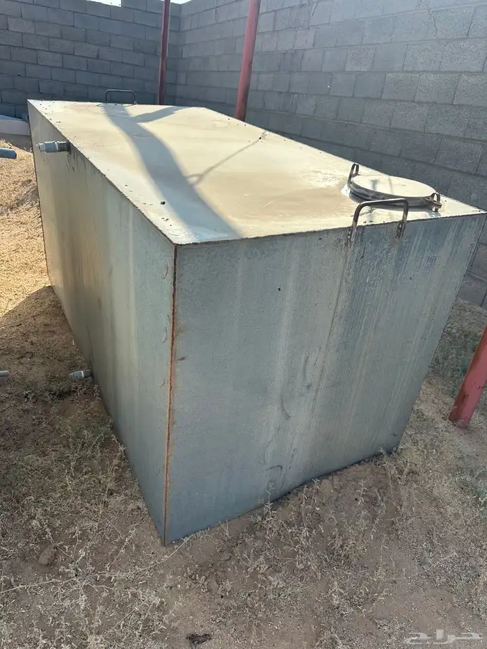 خزان ماء واثنين ركزه طول سته متر 2