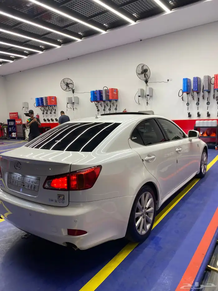 لكزس اي اس 300 للبيع موديل 2010 13