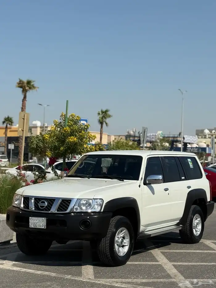 للبيع باترول فتك المديل 2020 عداد 100 6