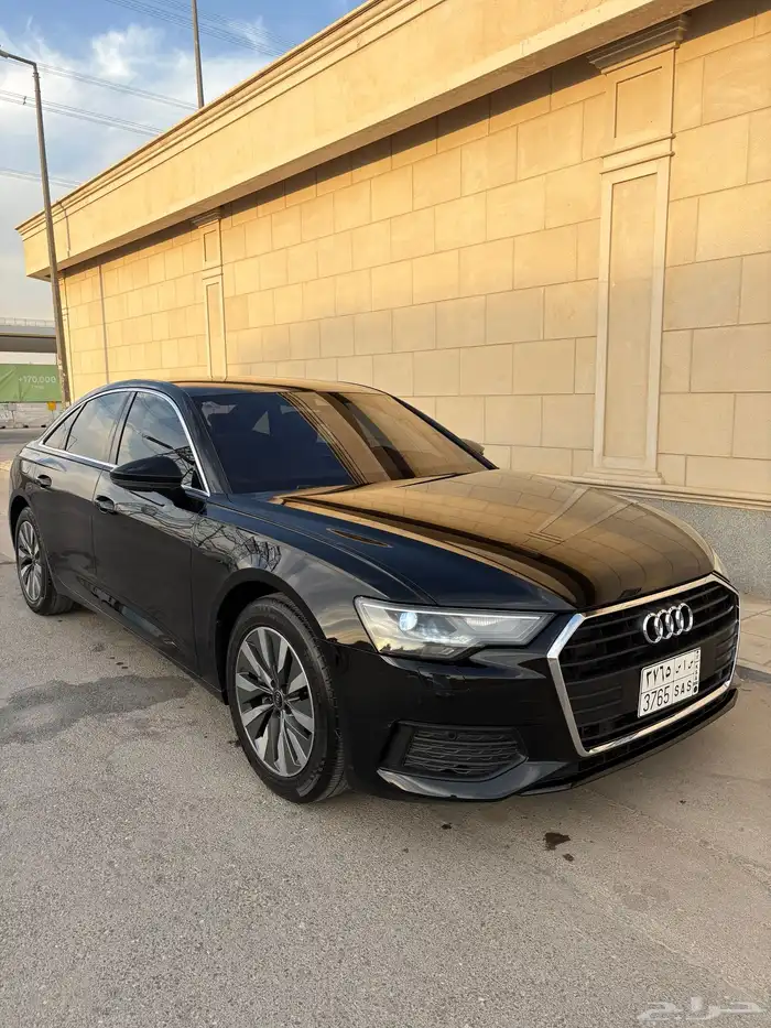 للبيع اودي A6 موديل 2023 على الضمان 2