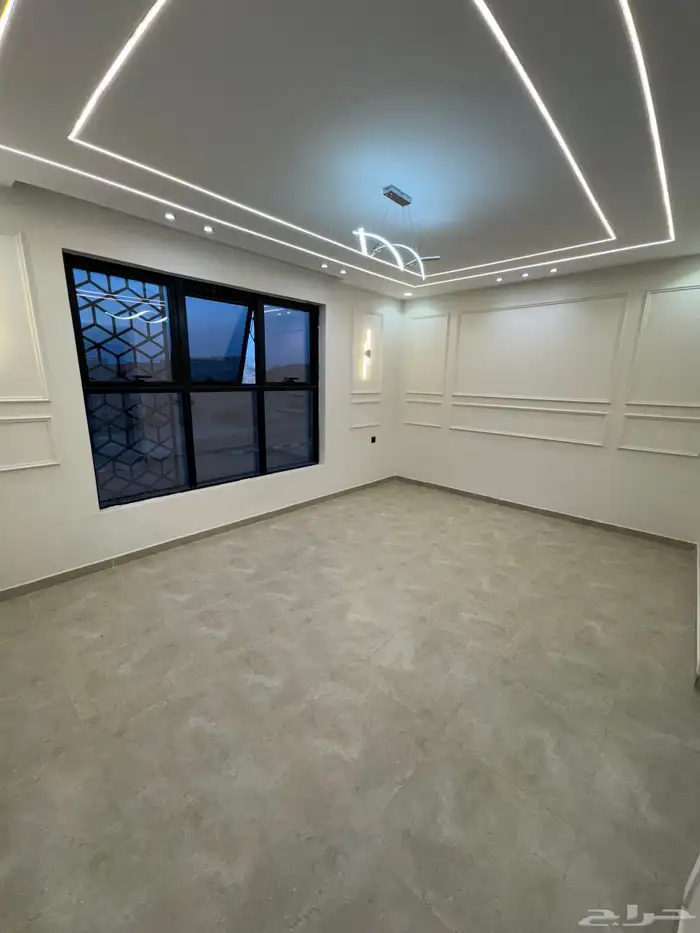 للبيع شقق تمليك علوي بسطح خاص ومصعد شغال بالاسكان شارع 25 م 5