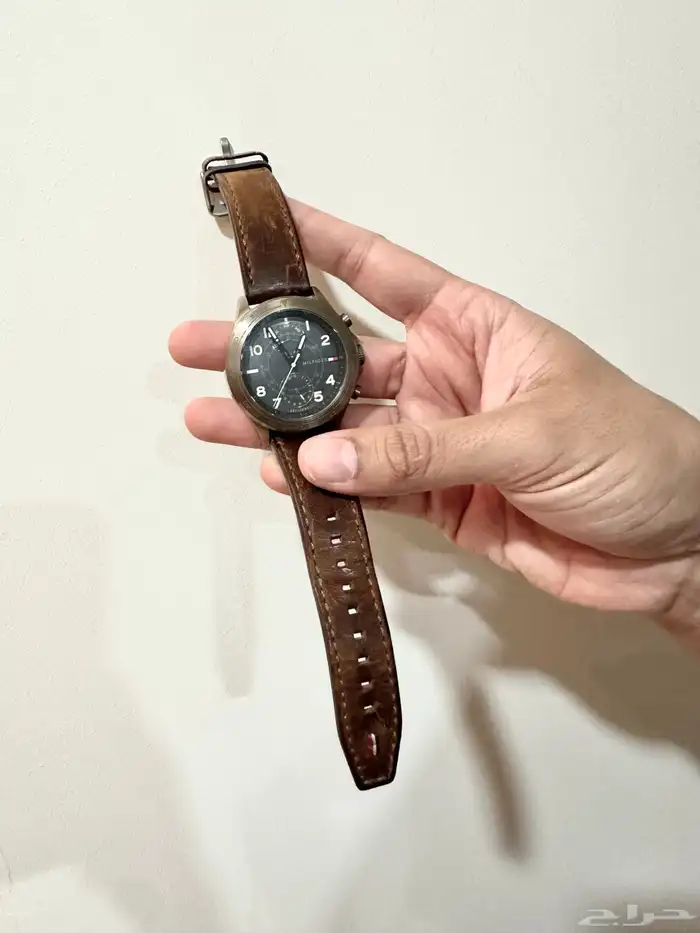 ساعة Tommy Hilfiger أصلية تومي 2