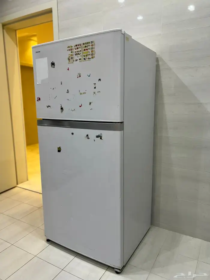 ثلاجة توشيبا للبيع استعمال نظيف 1