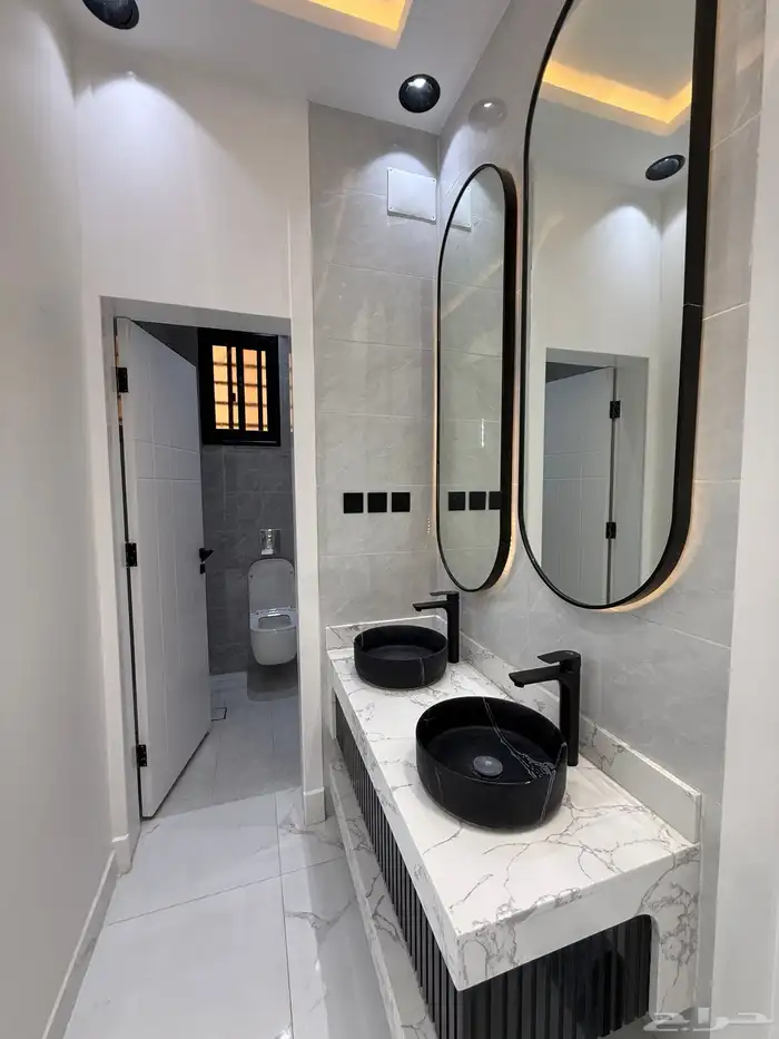 للبيع شقق علويه بالقرب من حي الضيافه طريق ابها الخميس 6