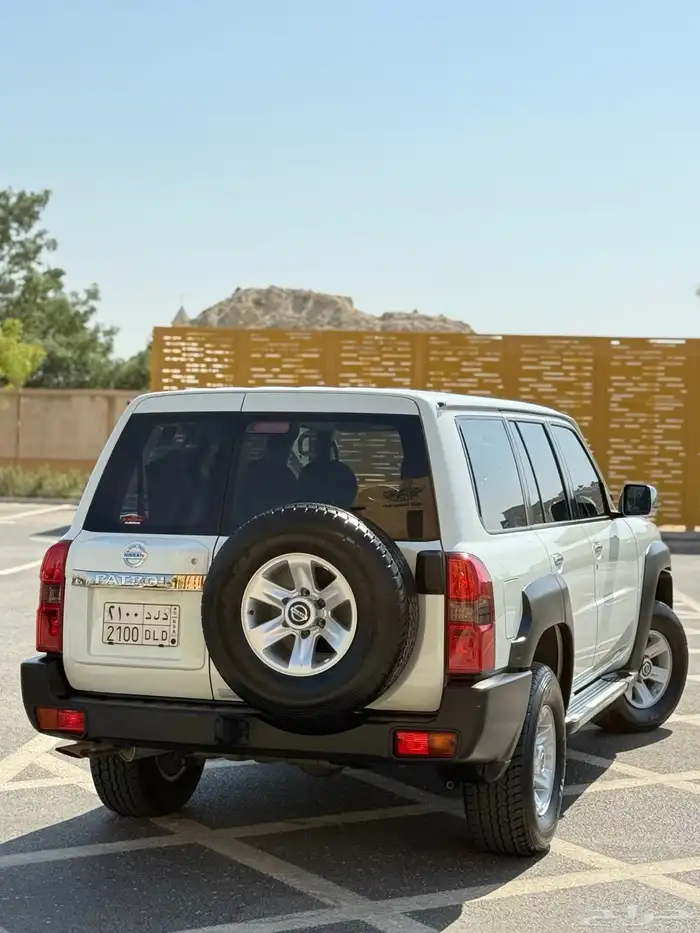 للبيع باترول فتك المديل 2020 عداد 100 15