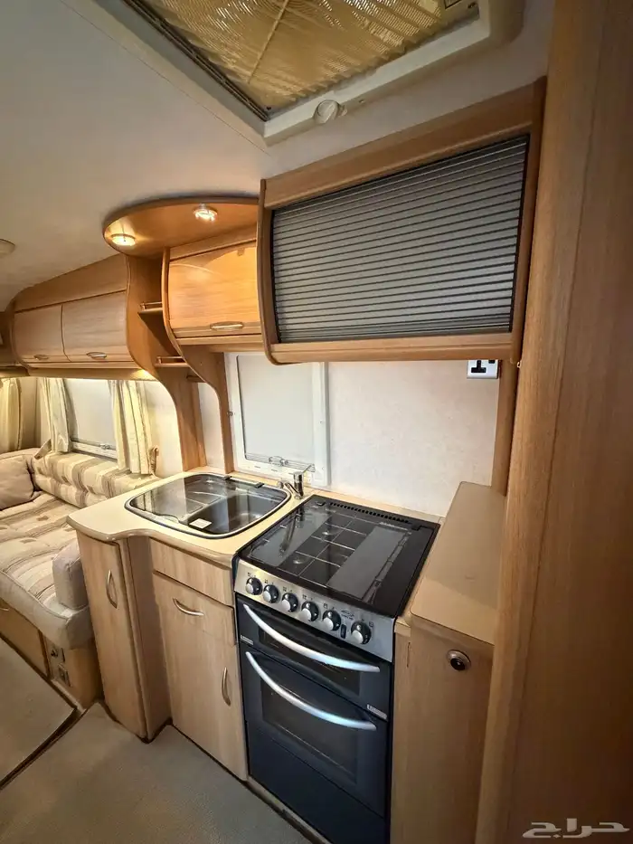 كرفان اوربي 5 متر ونص ( نظيف جدا ) 19