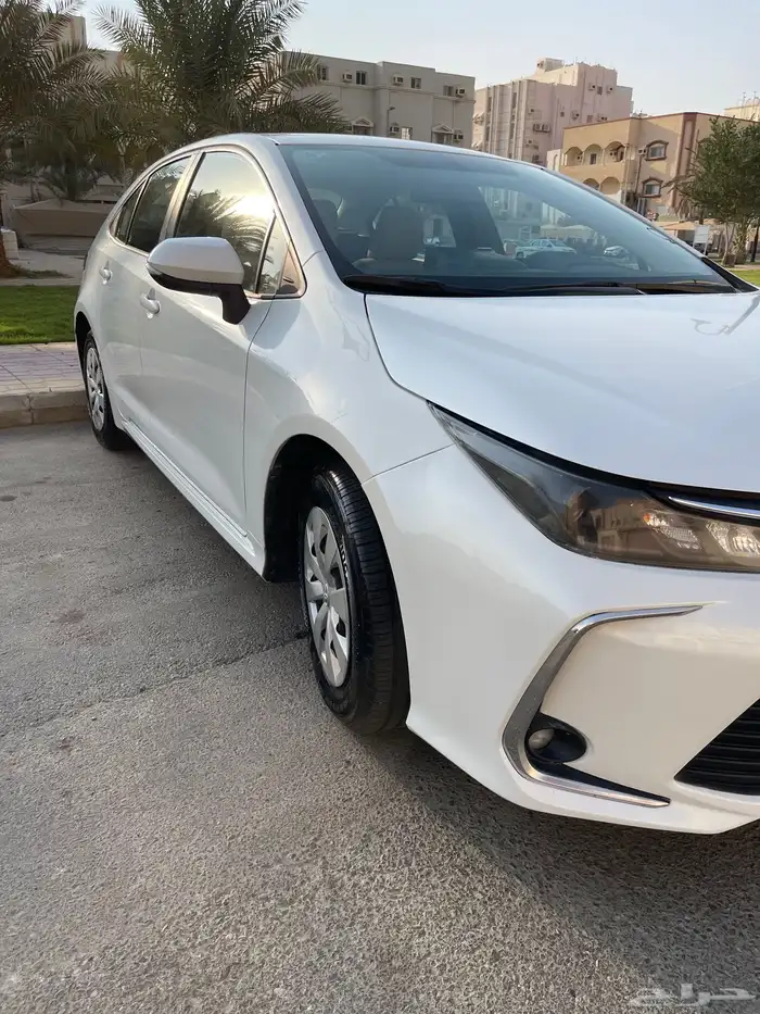 تويوتا كورولا XLI 1.5 ستاندر بنزين 2022 البيع 47000 الف 40