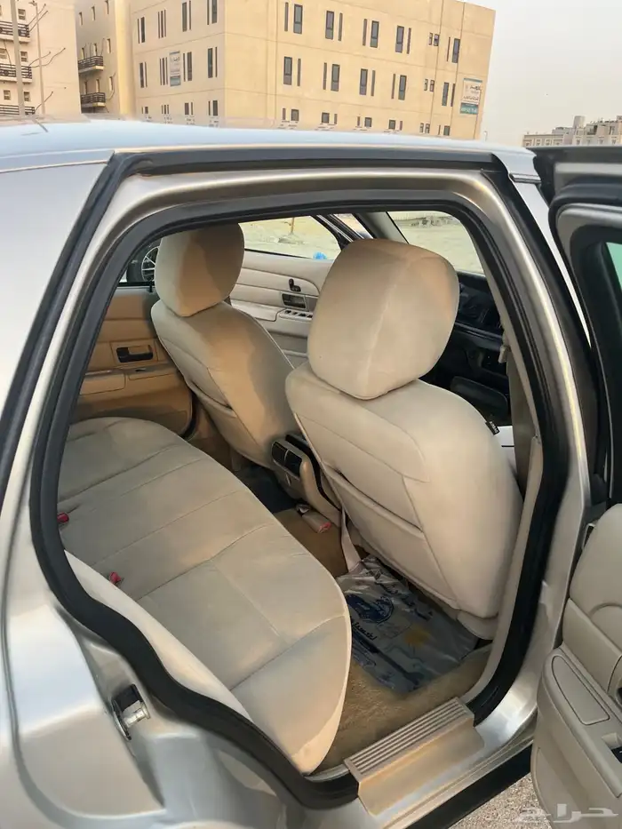 فيكتوريا للبيع 2012 22