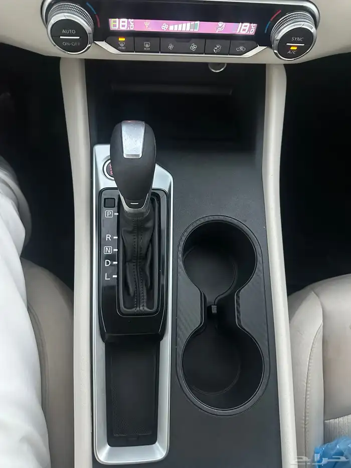 نيسان التيما SV 2021 10