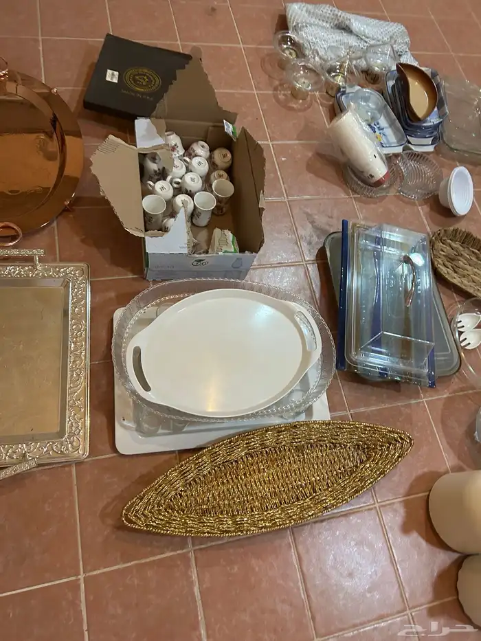 للبيع اواني مطبح 1