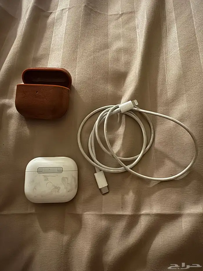 سماعات ايربودز الجيل 3 3