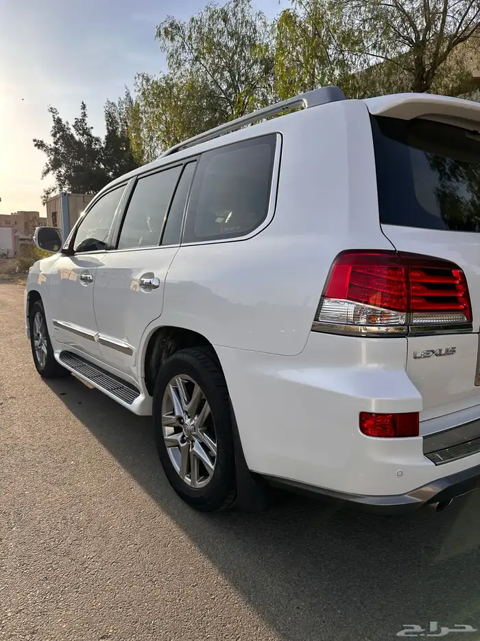لكزس 2014 DD بريمي 4