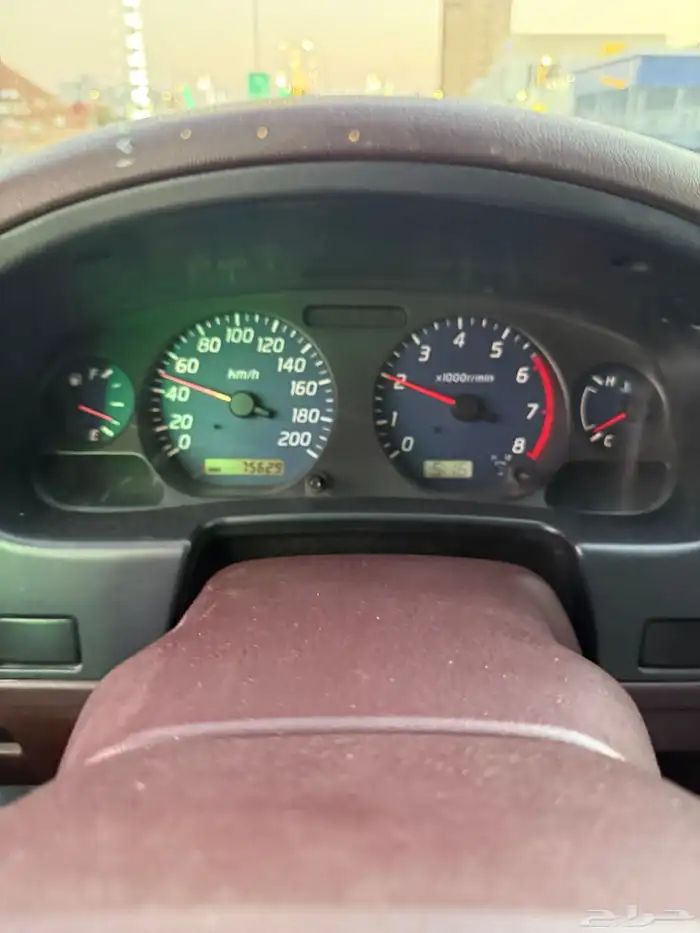 نيسان ددسن دبل مخزن 4