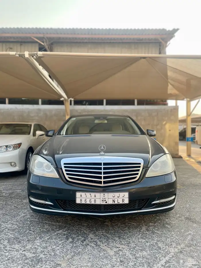 للبيع مرسيدس بانوراما S300 ممشى قليل 2