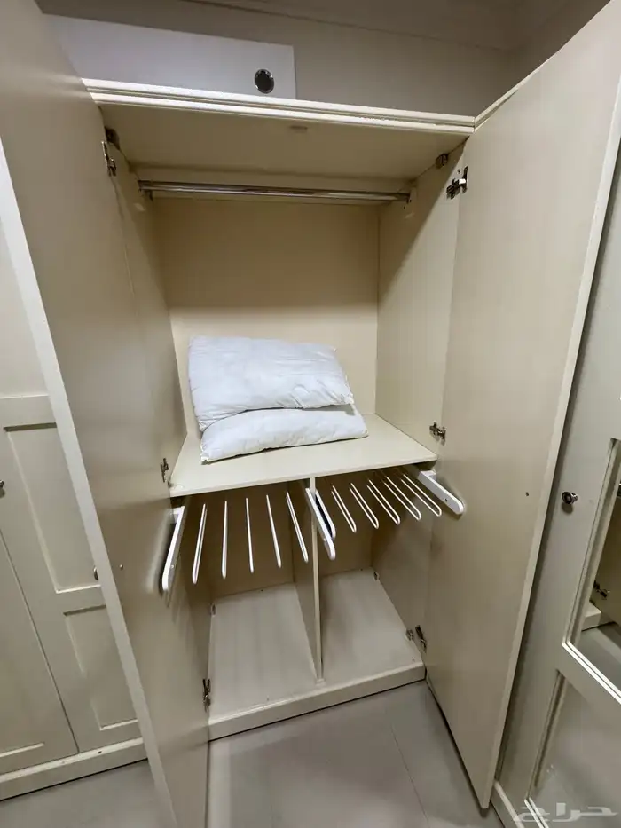 شقة مؤثثه للايجار في الملقا 5