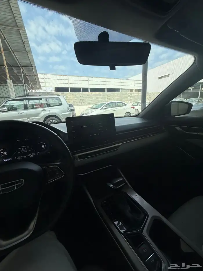 جيلي ام جراند 2023 فل البيع بنظام الايجار منتهي بالتمليك 9