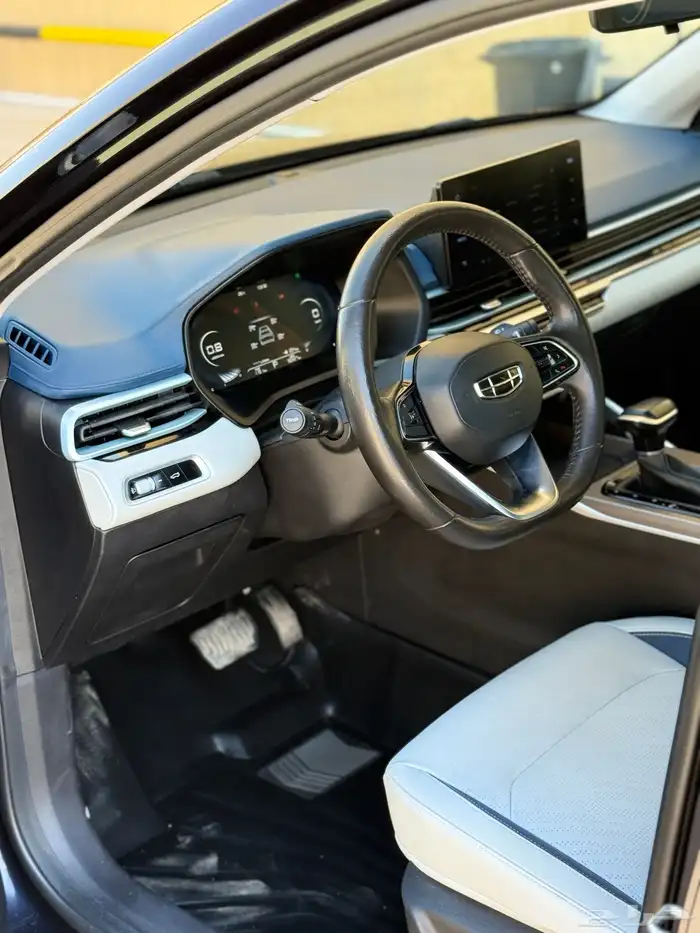 للبيع جيلي امجراند 2023 فل كامل 15