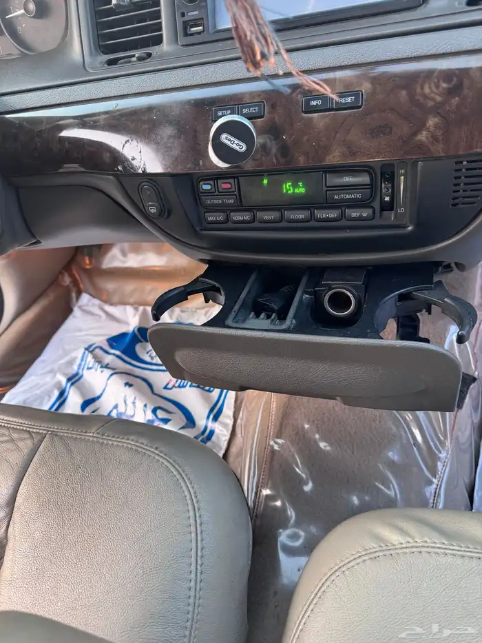 فورد قراند ماركيز 9