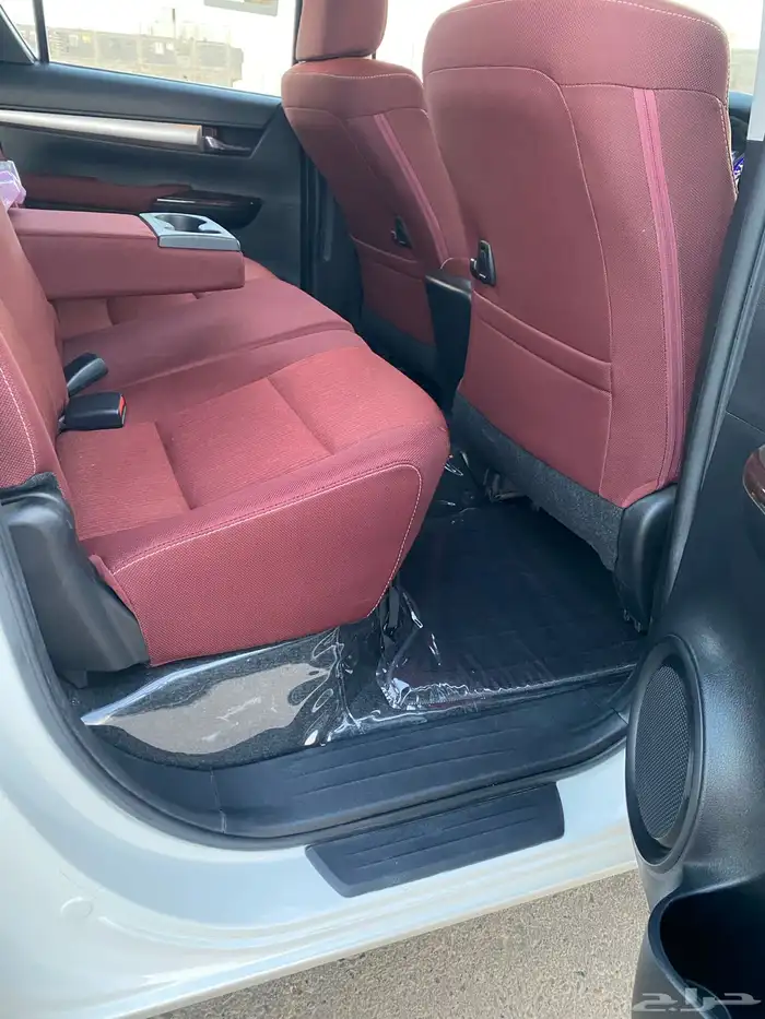 هايلوكس 2018 فل كامل وكاله ممشى 53الف مخزن بدون دبل 41