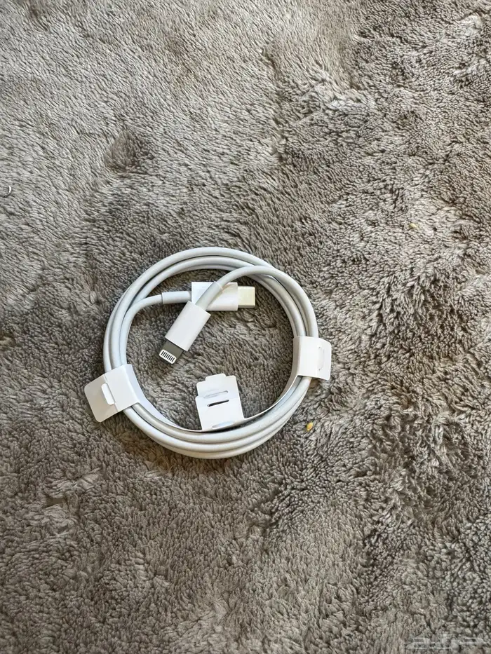 سلك شاحن ايفون 14 جديد لم يستخدم اصلي للبيع 2