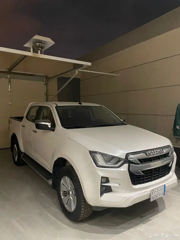 ايسوزو ديماكس 2022 0