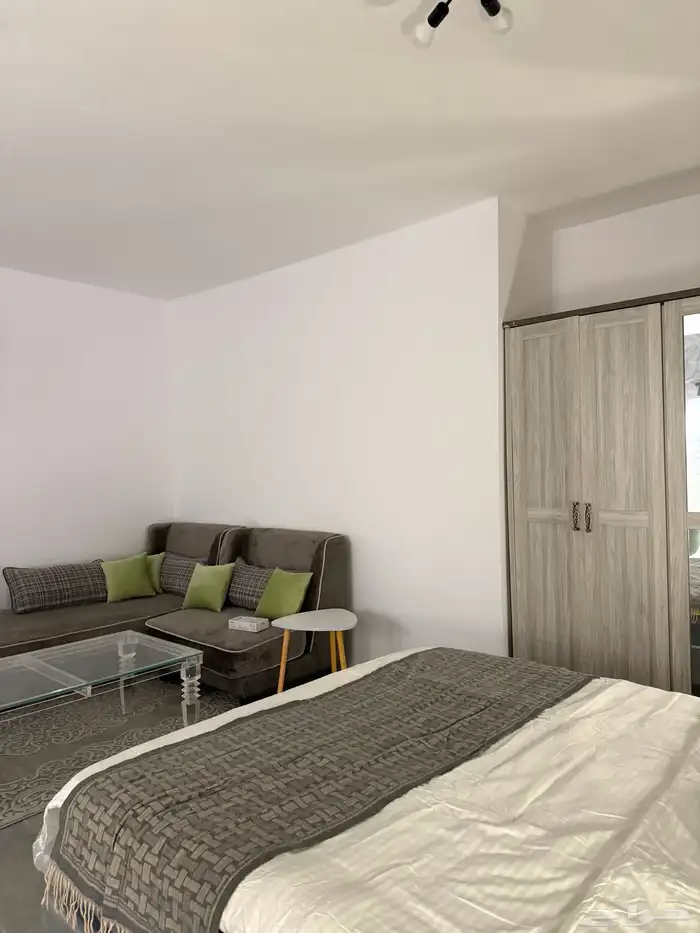 شقة استيديو مفروشه للإيجار اليومي او الشهري ينبع الصناعيه 8