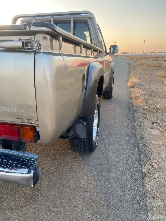 للبيع شاص نيسان 4