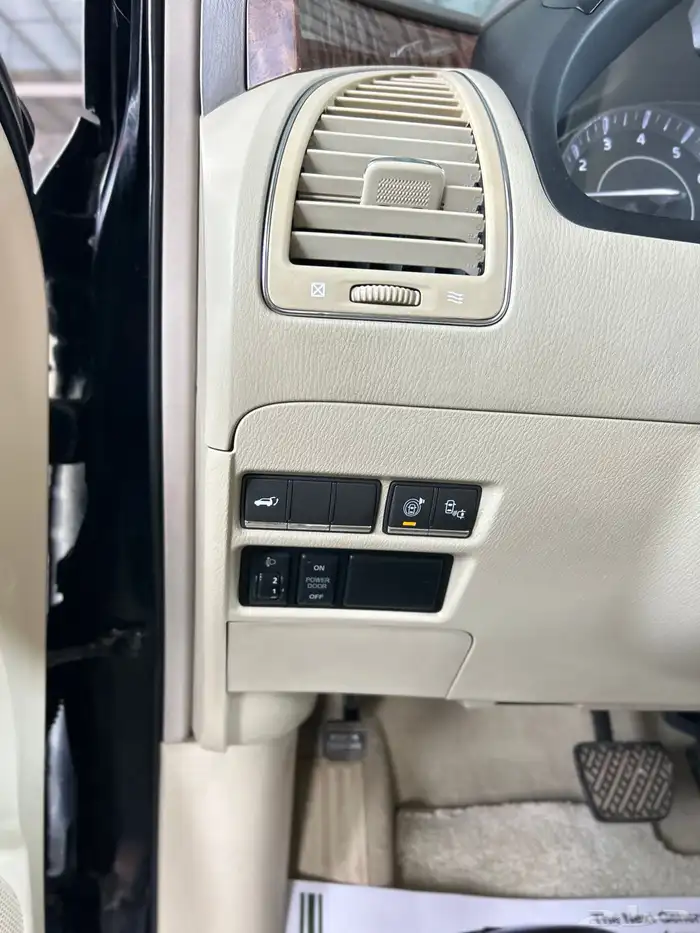 نيسان باترول 2014 فل كامل 11