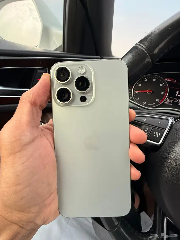 ايفون 15 بروماكس 256 قيقا تيتانيوم طبيعي 1