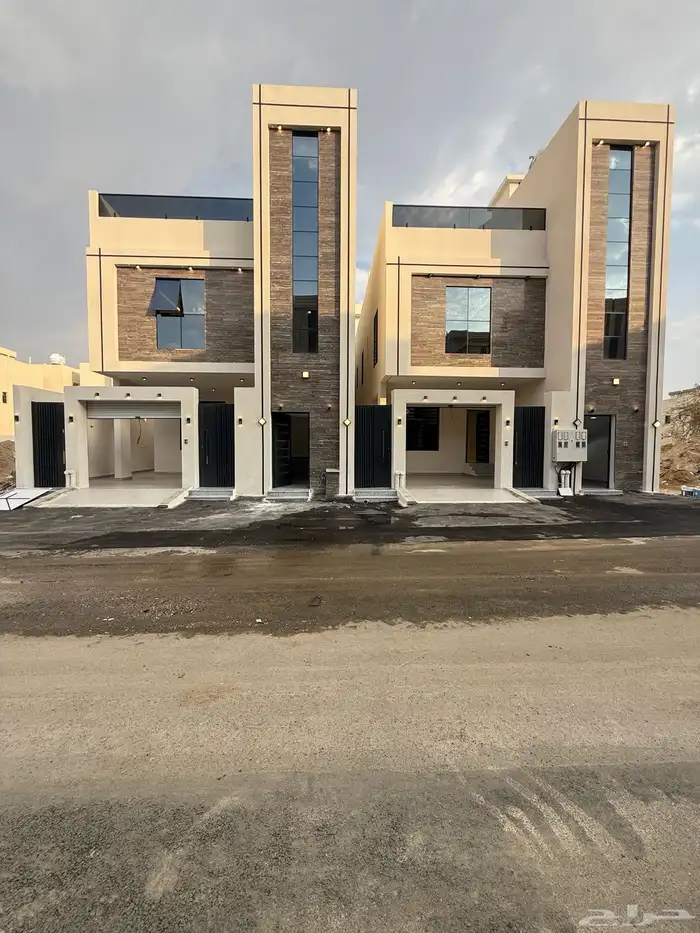 للبيع ارواف علويه وشقق ارضيه ببايكة سيارة ف احد رفيده 1