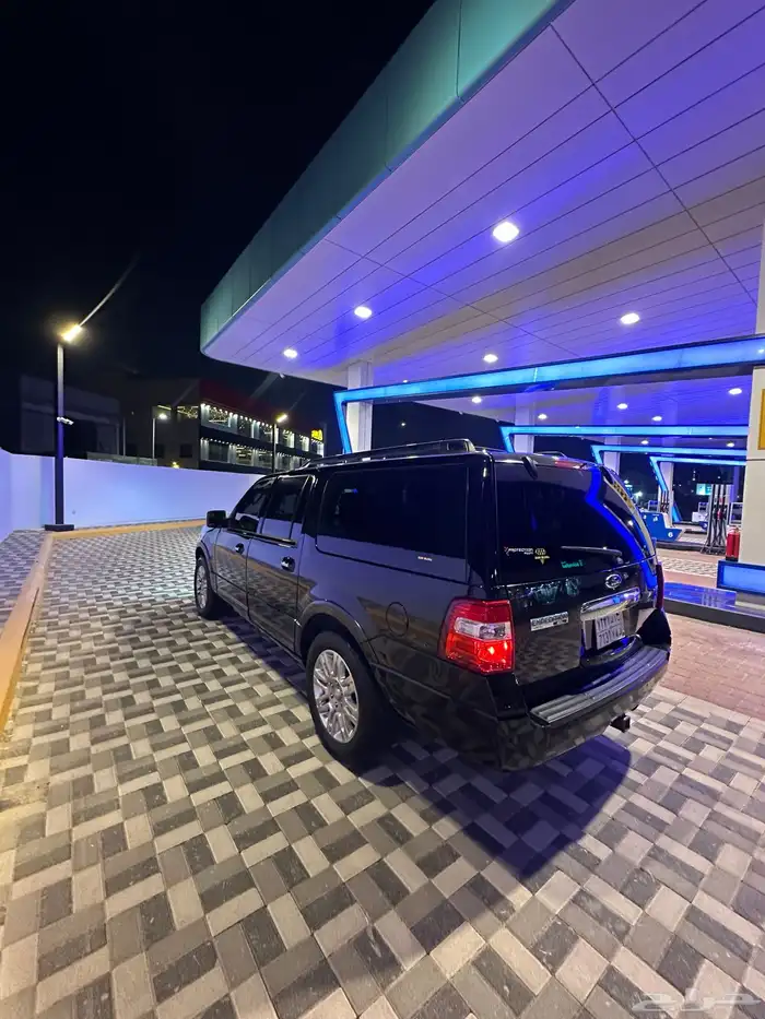 فورد اكسبدشن صالون عائلي طويل 5