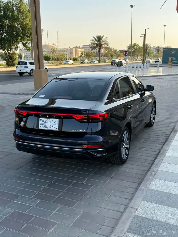 جيلي امجراند 2025 فل كامل 4