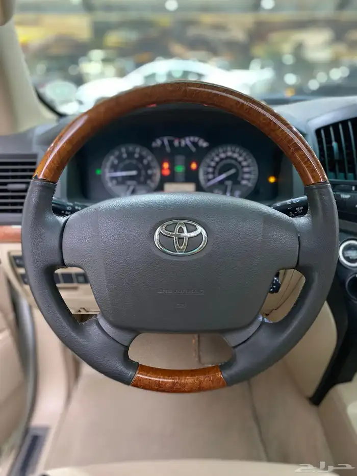 تويوتا لاندكروزر فل كامل 2014 17