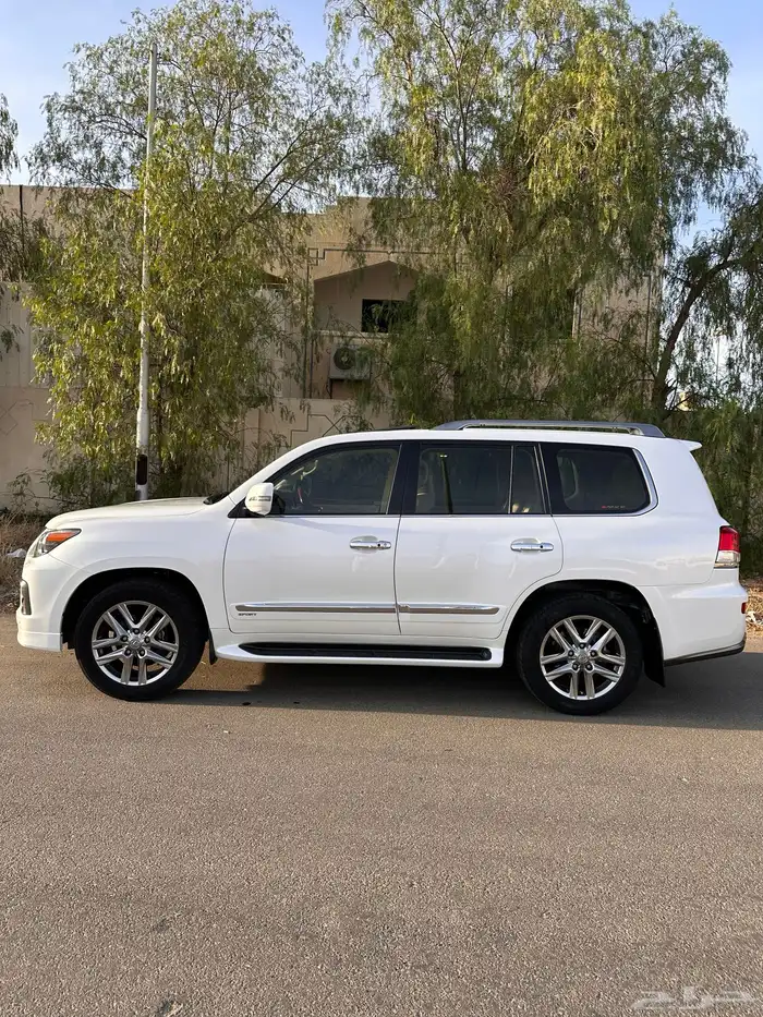 لكزس 2014 DD بريمي 3