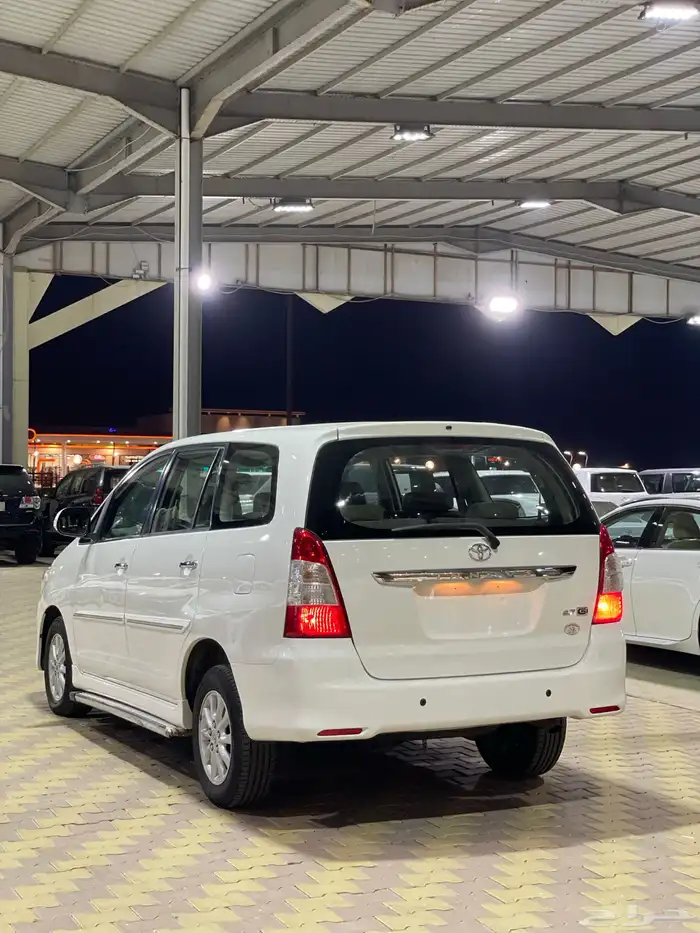 تويوتا انوفا G تماتيك فل كامل 2014 4