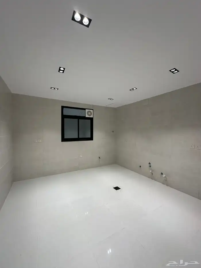 للبيع شقق علويه اسعار ممتازه 520 الف مع مصعد وسطح خاص 6