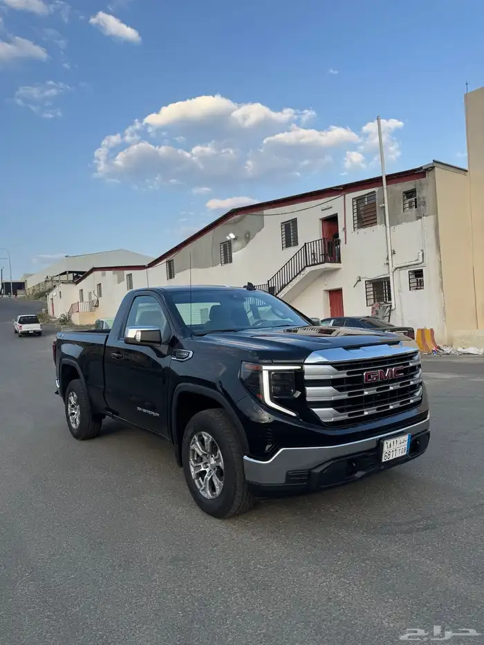 جمس سيرا 2023 SLE اسود 1