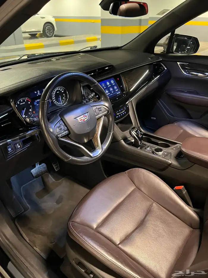 كاديلاك xt6 2020 13