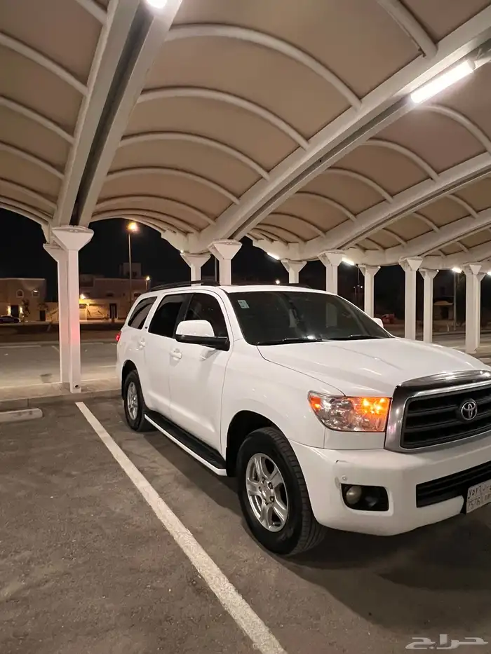 للبيع سكويا 2010 1